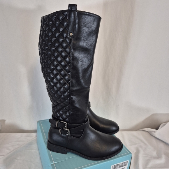 Vepose Women's 8M Black Quilted Knee High Tall Riding Boots NIB - Picture 1 of 13